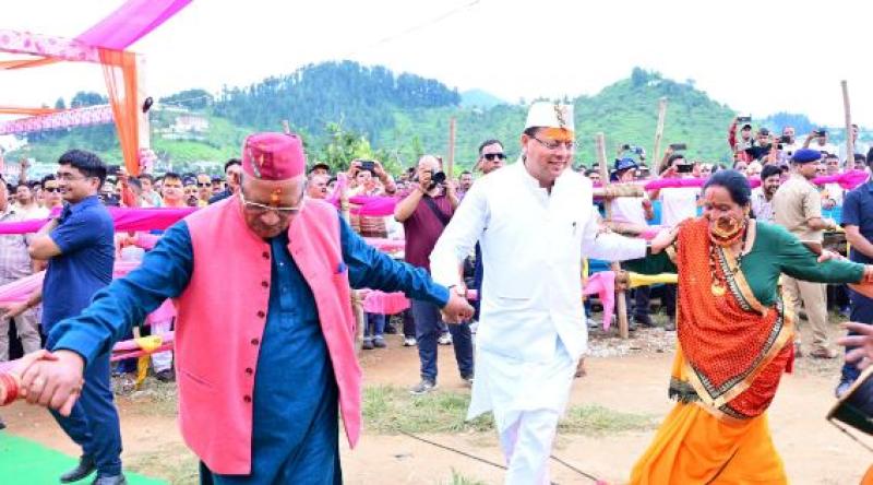 सीएम धामी ने गंगोलीहाट में श्री कृष्ण जन्माष्टमी महोत्सव में लिया हिस्सा 