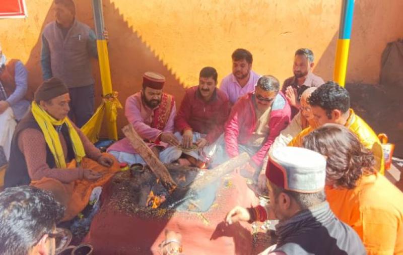 सीएम धामी के जन्मदिन पर बदरी-केदार सहित कई प्रमुख मंदिरों में हुई पूजा