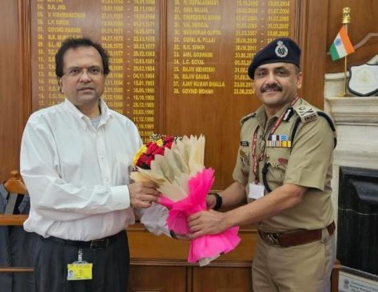 दिल्ली में उत्तराखण्ड की महिलाओं की सुरक्षा, साइबर अपराध समेत कई मुद्दों पर चर्चा