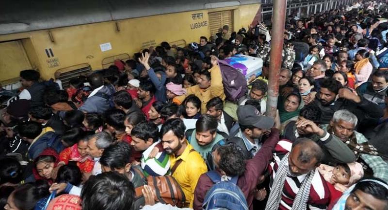नई दिल्ली रेलवे स्टेशन भगदड़ - मृतकों के परिजनों को 10 लाख रुपये का दिया जाएगा मुआवजा