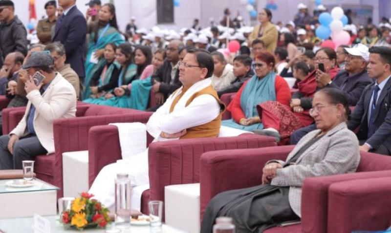 रोजमर्रा के जीवन के लिए मानकीकरण बेहद जरूरी - सीएम धामी