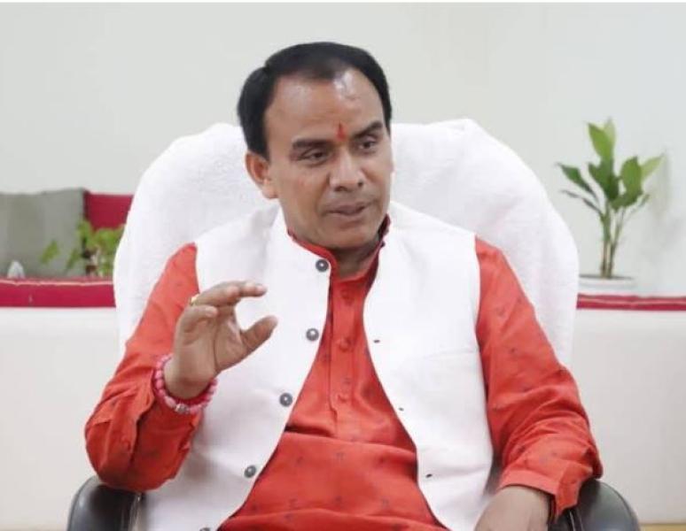 जिला अस्पतालों में मिलेगा कैंसर का इलाज- डॉ. धन सिंह रावत