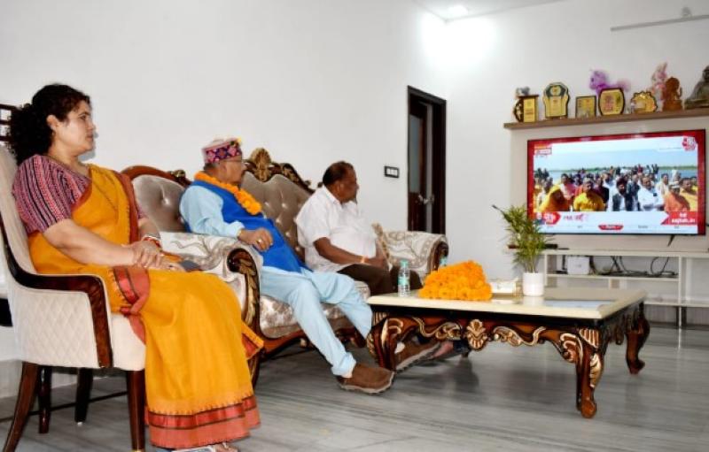 मन की बात' देश की जनता को जागरूक बनाने का प्रभावी माध्यम- महाराज