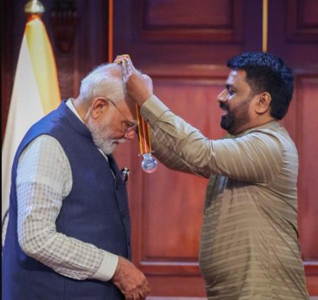 प्रधानमंत्री मोदी को श्रीलंका की सरकार ने 'मित्र विभूषण सम्मान' से किया सम्मानित 
