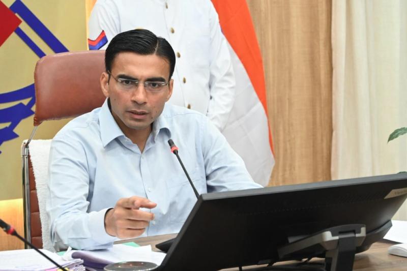 फीस बढ़ोतरी पर कार्रवाई, द प्रेसिडेंसी इंटरनेशनल स्कूल पर प्रशासन ने कसा शिकंजा
