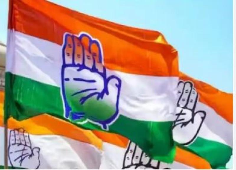 पीएम मोदी की विदेश से लौटे प्रतिनिधिमंडल से मुलाकात के बाद गरमाई सियासत, कांग्रेस ने उठाए कड़े सवाल