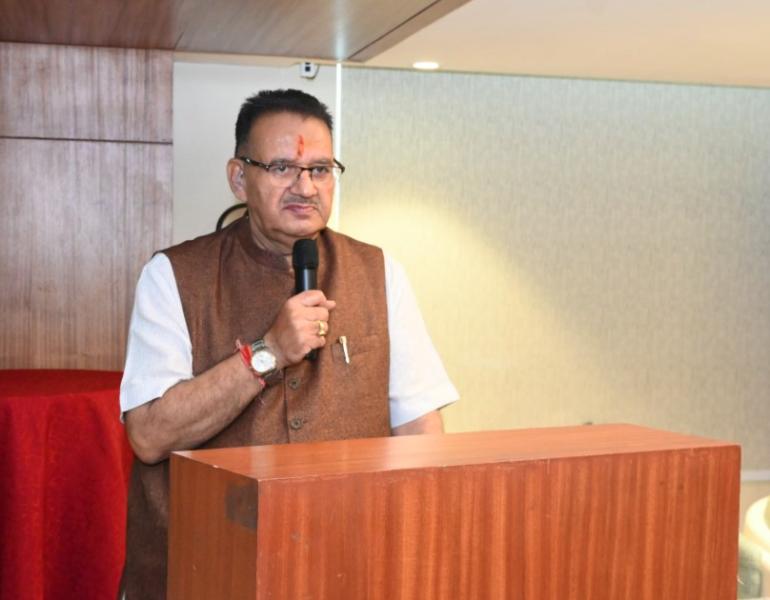 "नीति और नवाचार की समझ से बदलेगा देश का भविष्य"- गणेश जोशी
