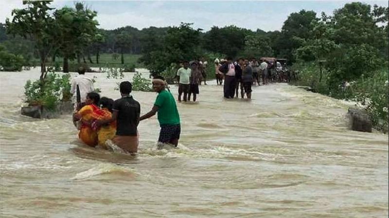 मध्य प्रदेश में बाढ़ और बारिश का कहर जारी, अब तक 252 लोगों की मौत