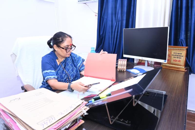 अफसरों की लापरवाही से जनता को न हो समस्या - ऋतु खण्डूडी भूषण