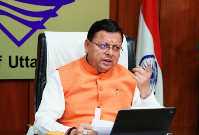 मुख्यमंत्री धामी ने युवाओं से अपील की- आंदोलन का राजनीतिकरण न होने दें