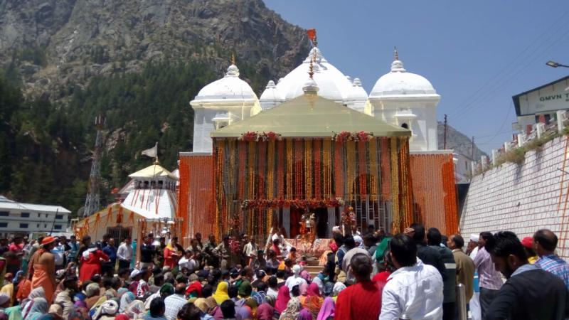 शीतकाल के लिए बंद हुए गंगोत्री धाम के कपाट