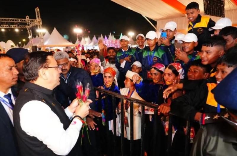 भगवान बिरसा मुंडा जयंती पर 'आदि गौरव महोत्सव' में बोले सीएम-जनजातीय समाज देश की असली ताकत