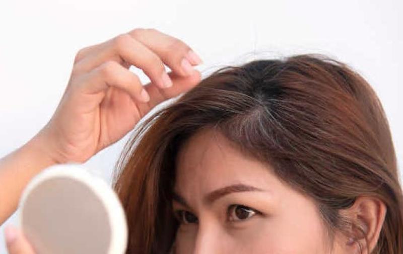 The growing problem of graying hair at an early age: Know the real reason