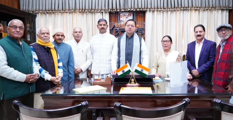 कुम्भ 2027: हरिद्वार में देवडोलियों और लोक देवताओं की शोभायात्रा के लिए भव्य तैयारियों का आश्वासन