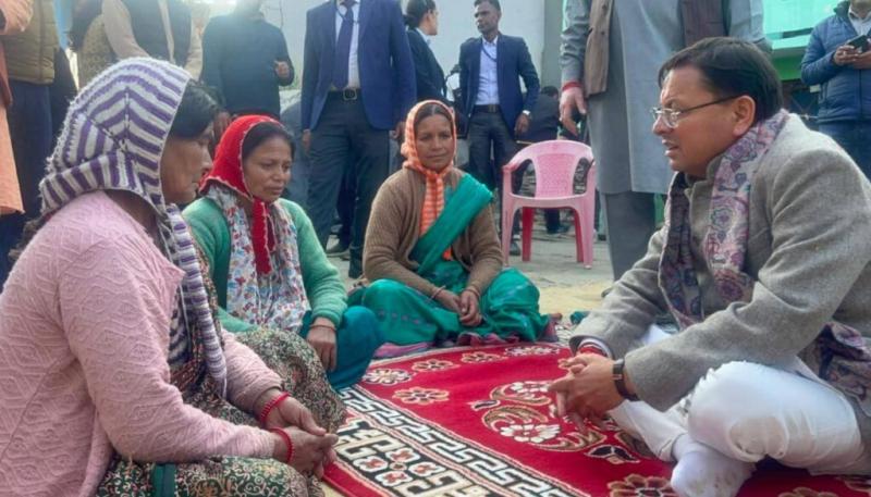 मुख्यमंत्री धामी ने वरिष्ठ भाजपा कार्यकर्ता स्व. अटल वाजपेयी को दी श्रद्धांजलि