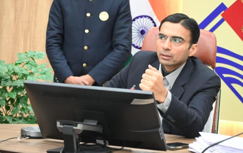 डीएम ने पकड़ा कूटरचित दस्तावेज से भूमि क्रय-विक्रय मामला, बिल्डर्स क्रेता-विक्रेता पर मुकदमा दर्ज