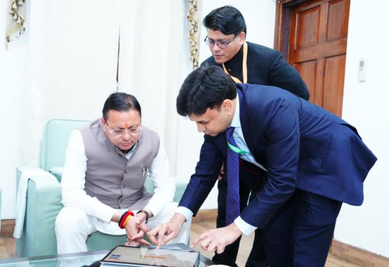 मुख्यमंत्री धामी ने की जनगणना 2027 के लिए स्व-गणना
