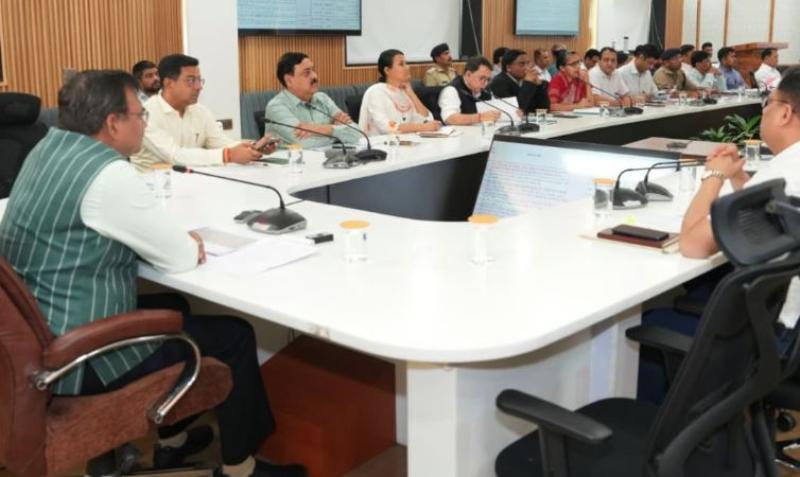मुख्य सचिव आनन्द बर्द्धन ने कुम्भ मेला - 2027 की तैयारियों को लेकर ली बैठक