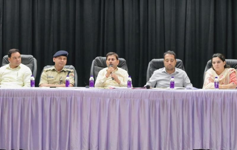 परीक्षा संचालन में किसी भी प्रकार की लापरवाही स्वीकार नहीं की जाएगी- अपर जिलाधिकारी