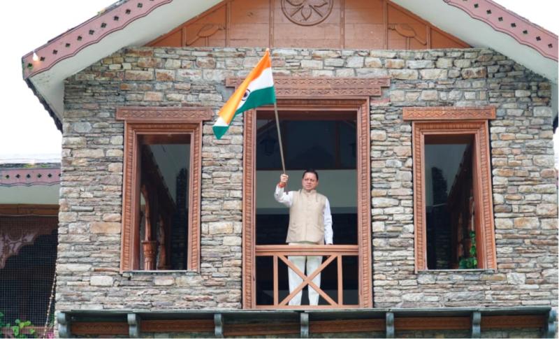 सीएम धामी ने प्रदेशवासियों को दी स्वतंत्रता दिवस की शुभकामनाएँ