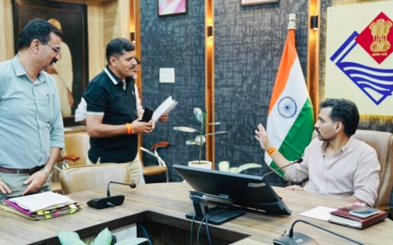 बुक्सा जनजाति बहुल गांवों को शत-प्रतिशत योजनाओं से आच्छादित करने के निर्देश