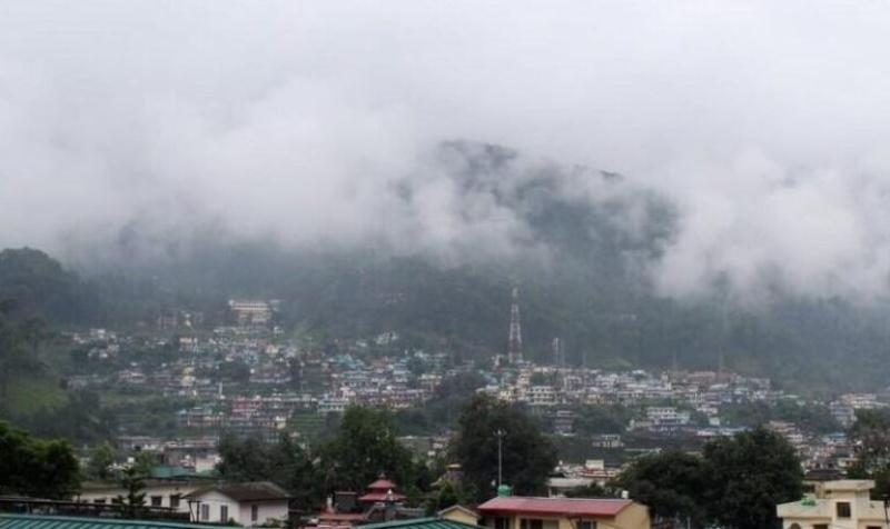 उत्तराखंड में फिर बदलेगा मौसम, पहाड़ों में बारिश और ऊंचाई वाले इलाकों में बर्फबारी के आसार