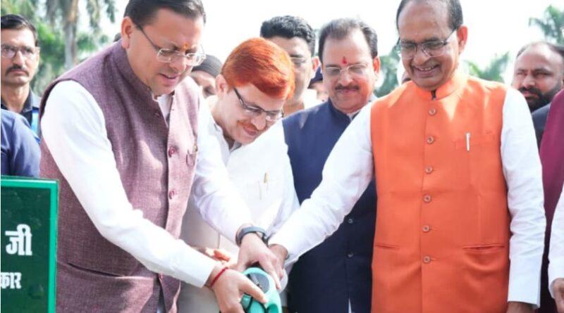 पंतनगर विश्वविद्यालय में पूर्व छात्र सम्मेलन का शुभारंभ, कृषि के भविष्य और नवाचार पर हुआ मंथन