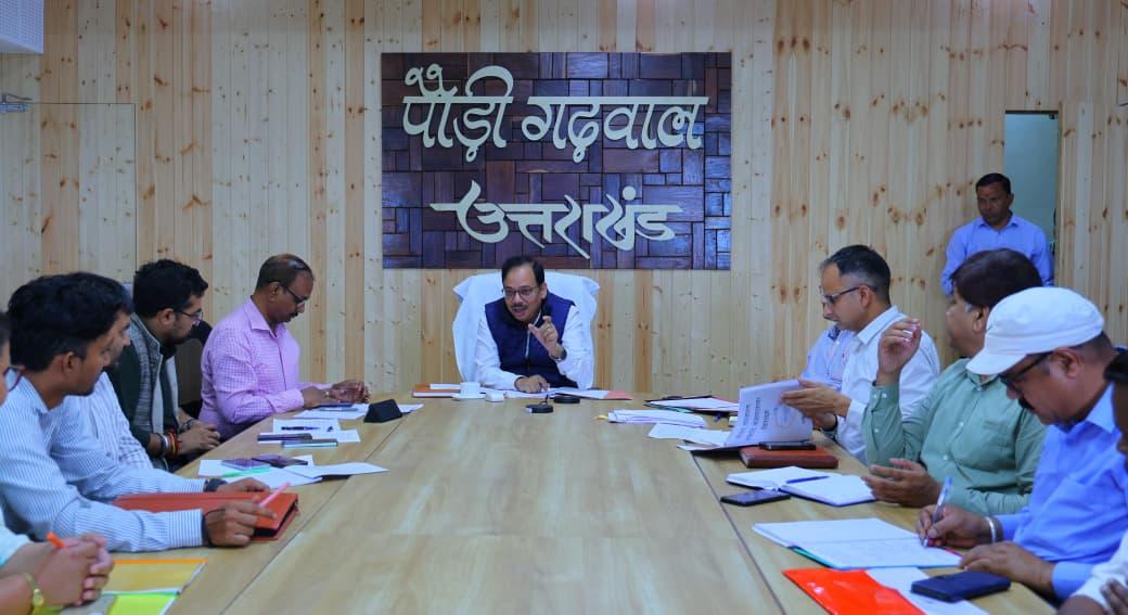 जिला दिव्यांग पुनर्वास केंद्र के संचालन को लेकर जिला प्रबंधन समिति की बैठक
