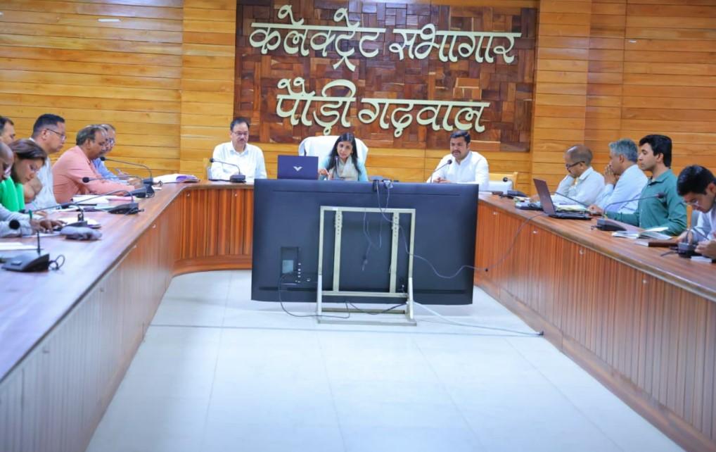 हरेला महाअभियान की तैयारियों में जुटा प्रशासन