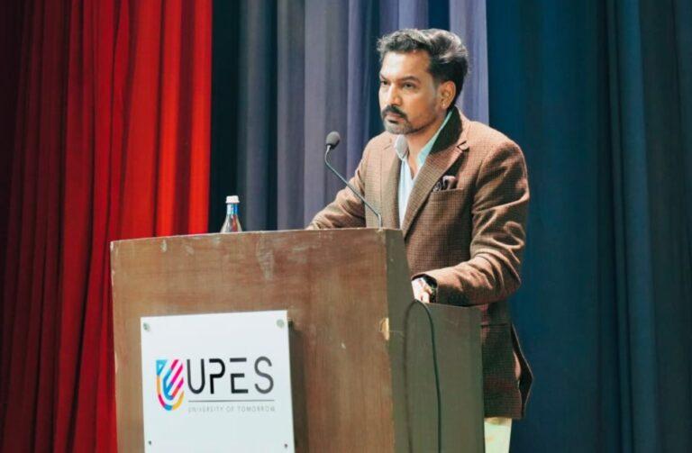 नशे से दूर रहकर सकारात्मक एवं रचनात्मक जीवन का करें चयन- डीएम